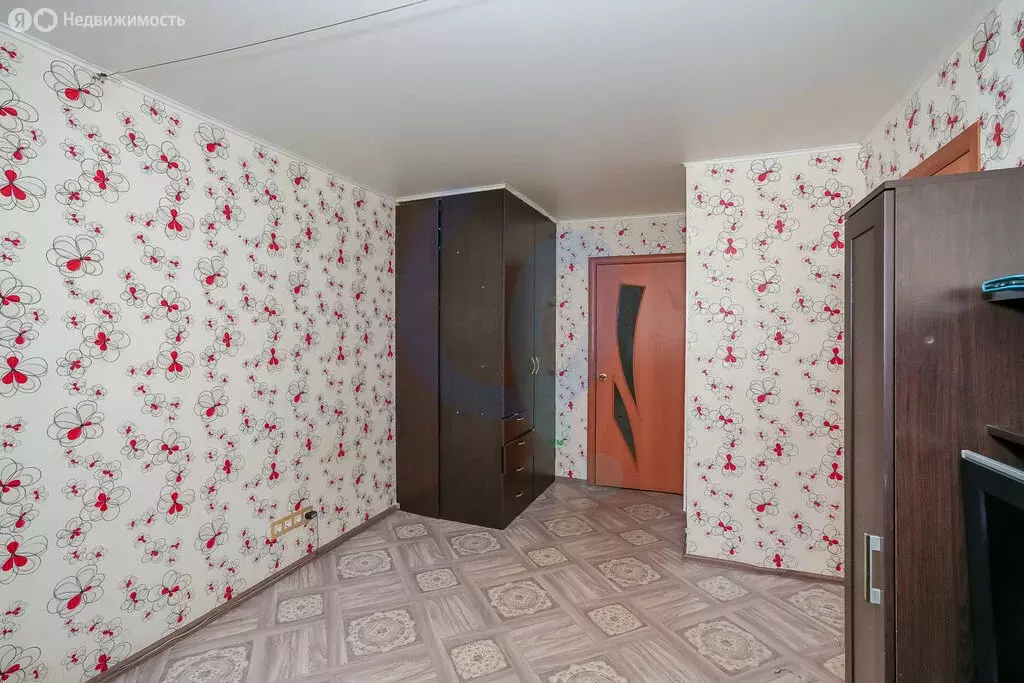 3-комнатная квартира: Краснодар, Клиническая улица, 18 (49.7 м) - Фото 1
