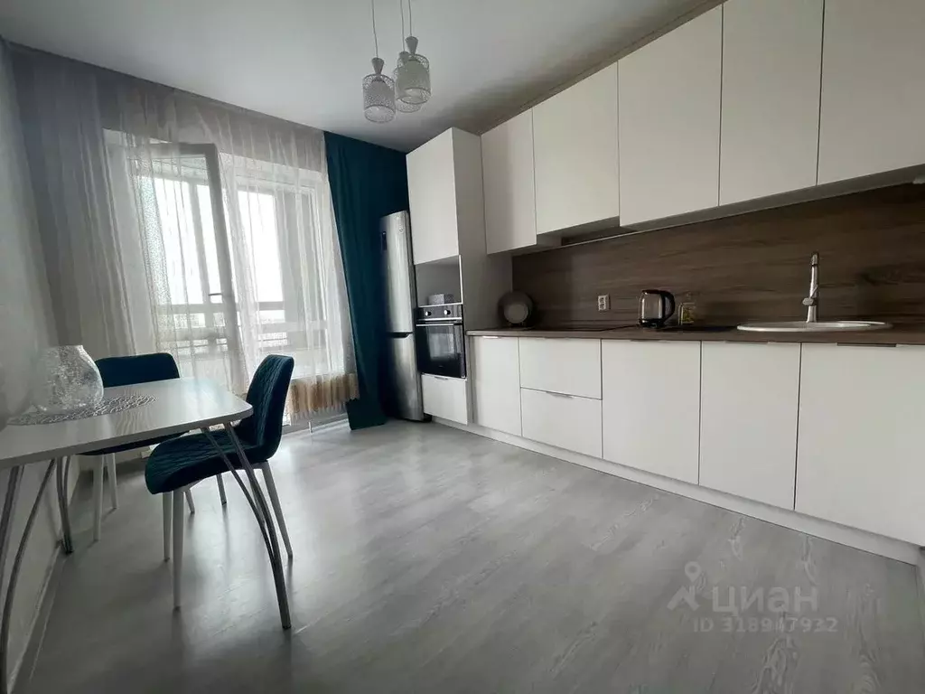1-к кв. Башкортостан, Уфа ул. Пархоменко, 156Б (54.0 м) - Фото 1