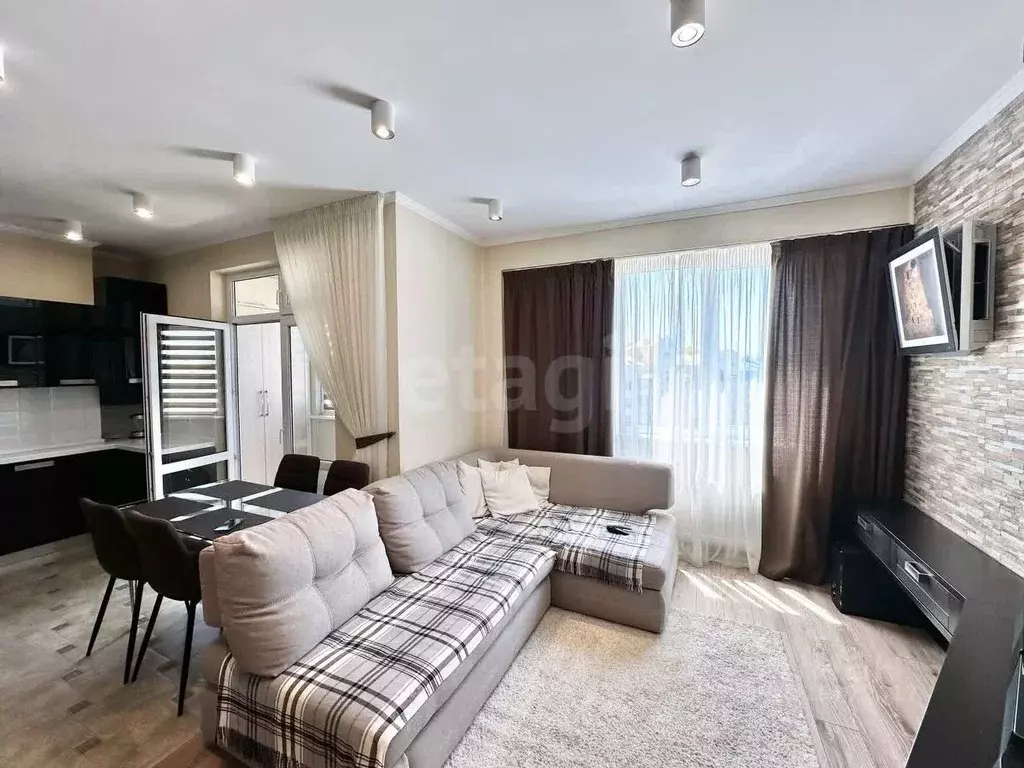 1-к кв. Крым, Симферополь ул. Камская (54.4 м) - Фото 1