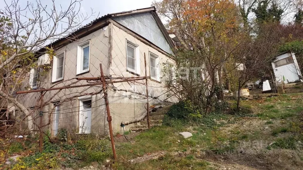 Дом в Краснодарский край, Туапсе Восточная ул., 18 (56 м) - Фото 1