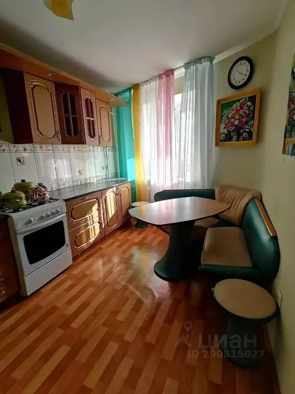 2-к кв. Татарстан, Альметьевск просп. Строителей, 16 (65.0 м) - Фото 0
