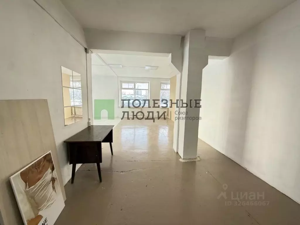 Офис в Астраханская область, Астрахань ул. Латышева, 18 (127 м) - Фото 2