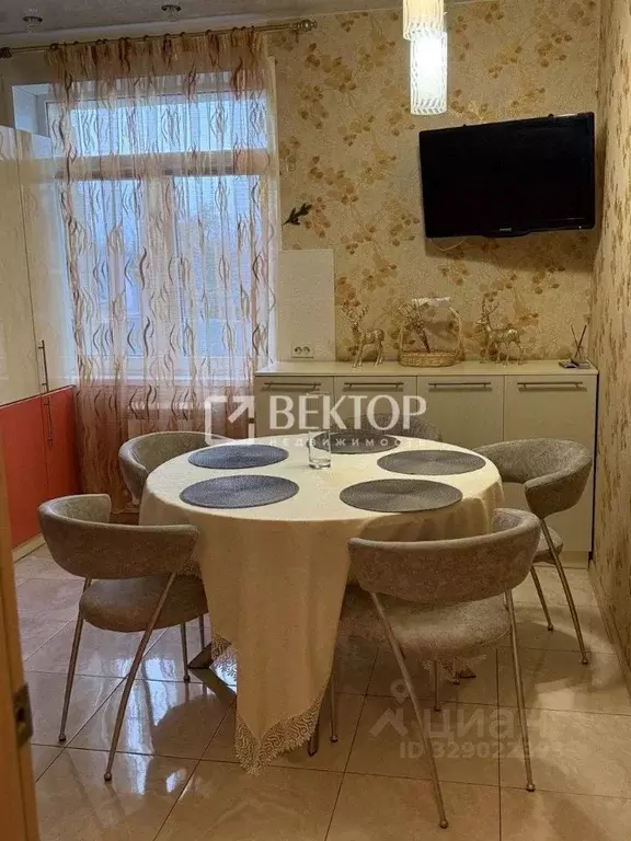 2-к кв. Костромская область, Кострома Мясницкая ул., 23 (89.5 м) - Фото 1