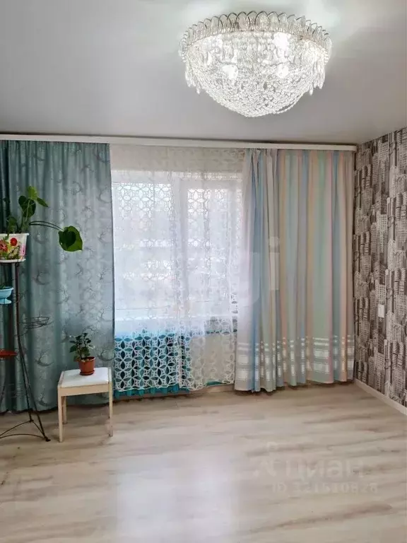 3-к кв. Вологодская область, Череповец Олимпийская ул., 3 (55.2 м) - Фото 1