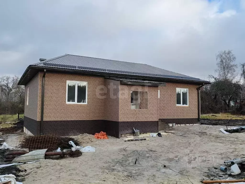 Дом в Воронежская область, Семилукский район, с. Девица Первомайская ... - Фото 2