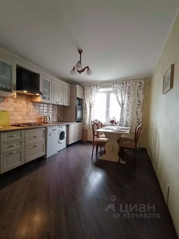 3-к кв. Татарстан, Казань ул. Академика Завойского, 7 (90.0 м) - Фото 2