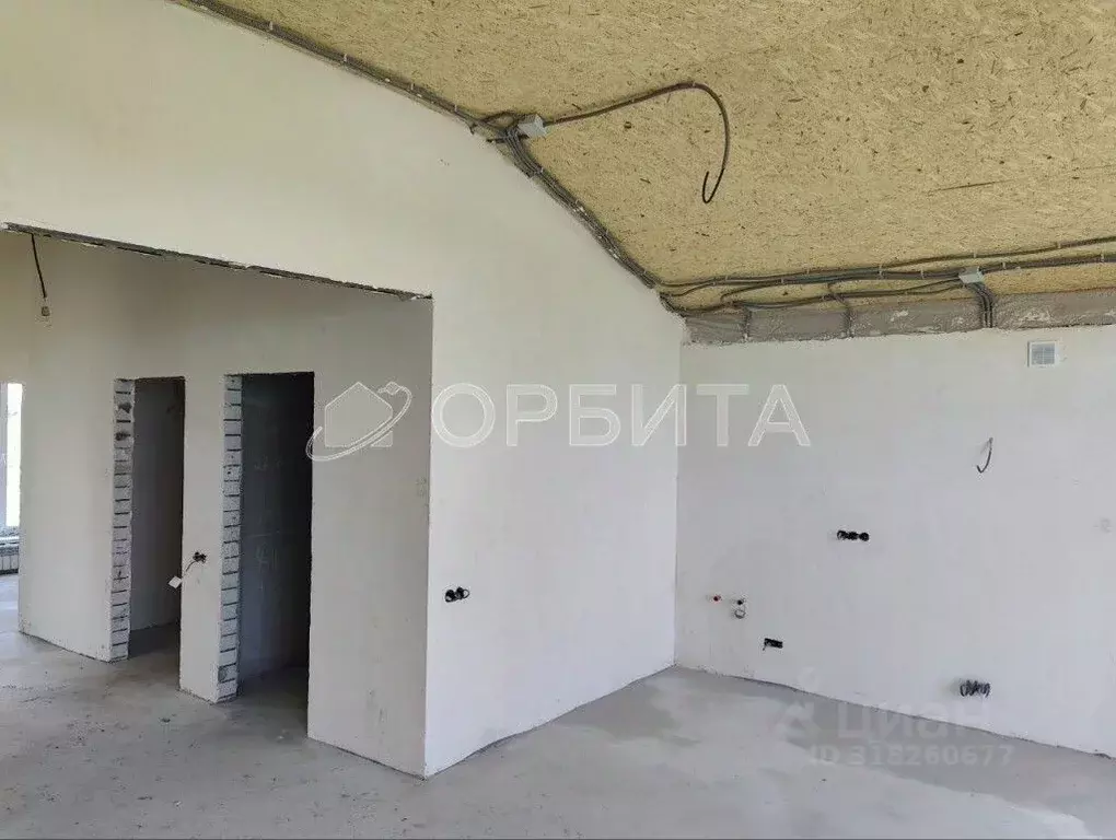 Дом в Тюменская область, Тюменский район, д. Елань 14 (100 м) - Фото 1
