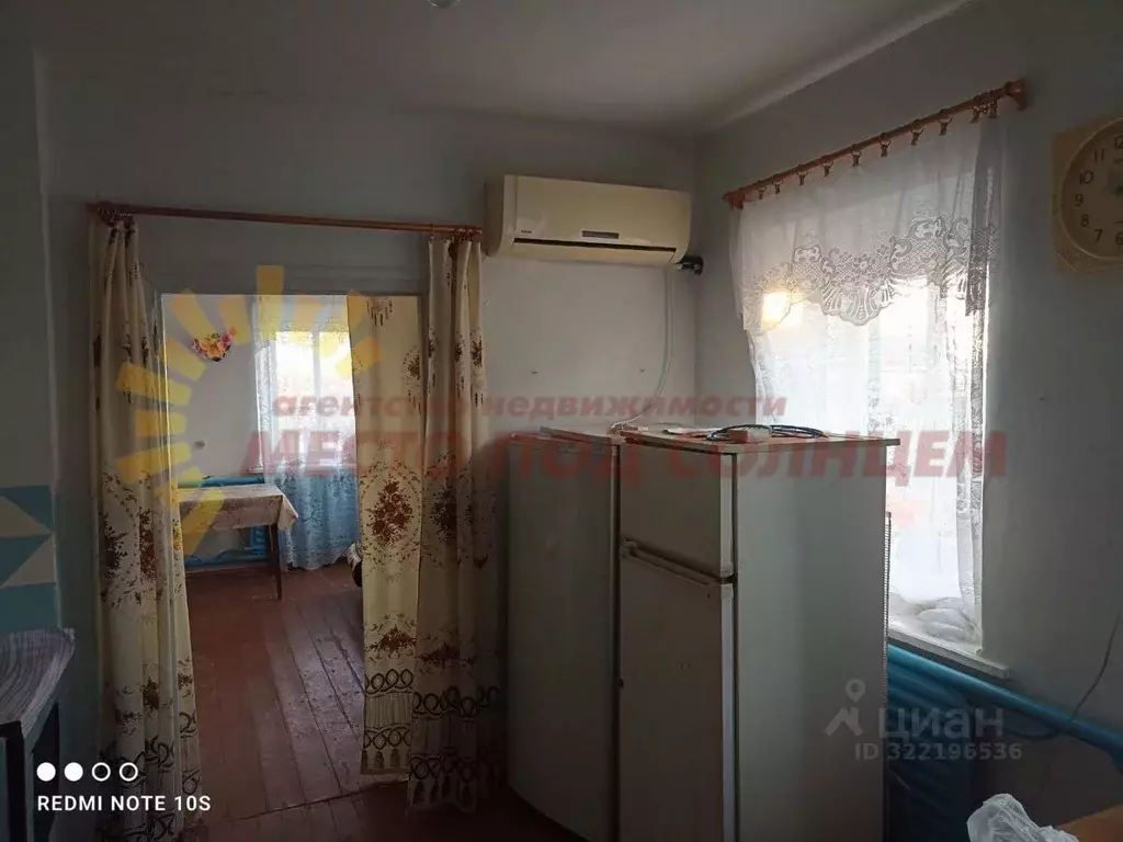 Дом в Краснодарский край, Щербиновский район, Екатериновское с/пос, с. ... - Фото 2