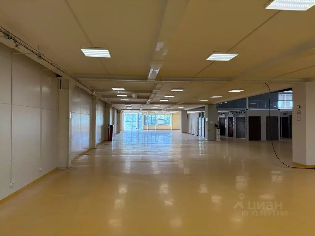 Торговая площадь в Калужская область, Калуга ул. Болдина, 87к2 (3000 ... - Фото 0