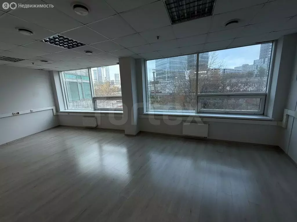 Офис (818 м) - Фото 1