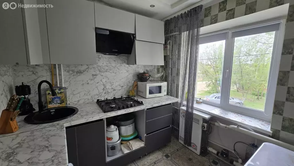 2-комнатная квартира: Новоузенск, улица Трутнева, 6 (43 м) - Фото 1