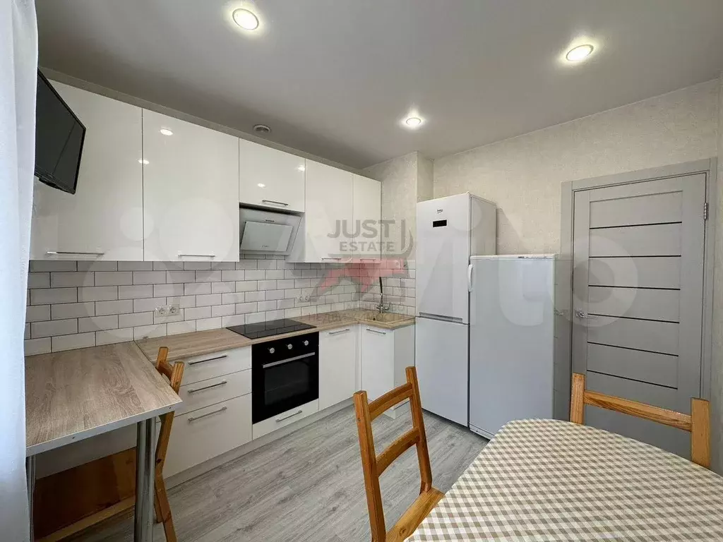 2-к. квартира, 54 м, 3/8 эт. - Фото 1