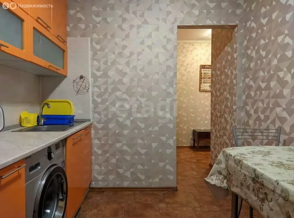 2-комнатная квартира: Санкт-Петербург, Бассейная улица, 85 (44.5 м) - Фото 1