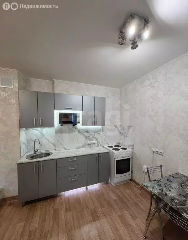 Квартира-студия: Красноярск, Ключевская улица, 83 (29.5 м) - Фото 1