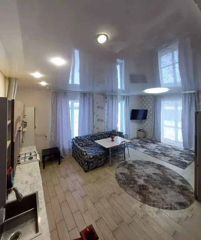 Коттедж в Псковская область, Псковский район, Логозовская волость, д. ... - Фото 1