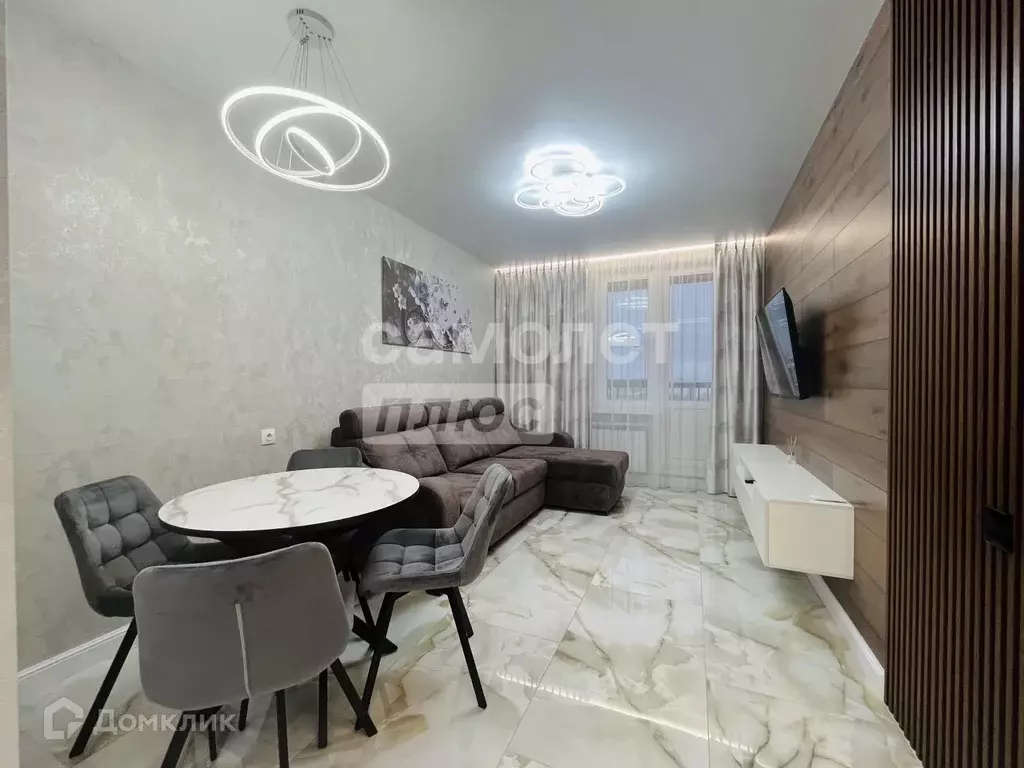 Продаётся 2-к квартира, 55.6 м - Фото 0