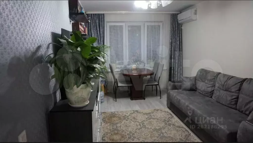 3-к. квартира, 60 м, 1/9 эт. - Фото 1