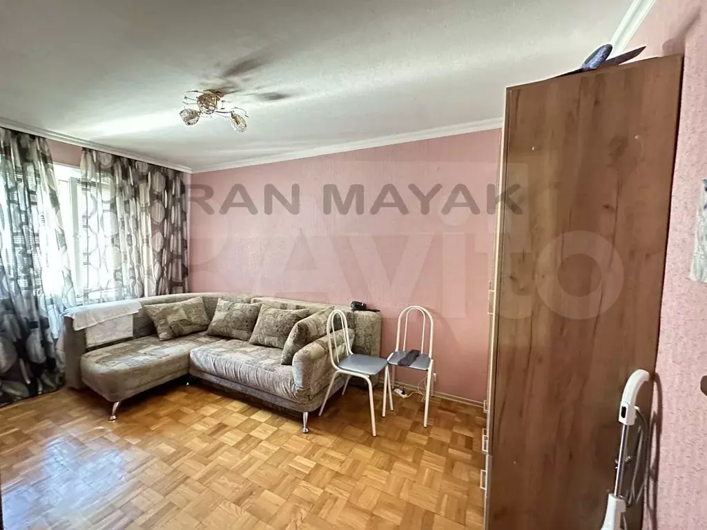 2-к. квартира, 50 м, 1/9 эт. - Фото 1