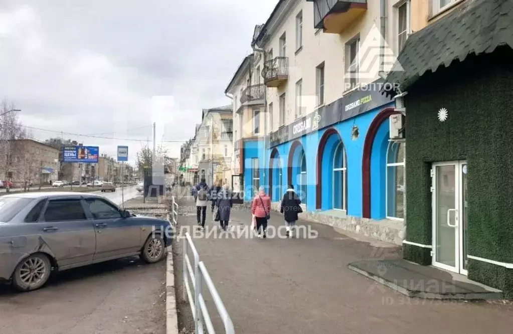 Торговая площадь в Челябинская область, Копейск ул. Карла Маркса, 20 ... - Фото 0