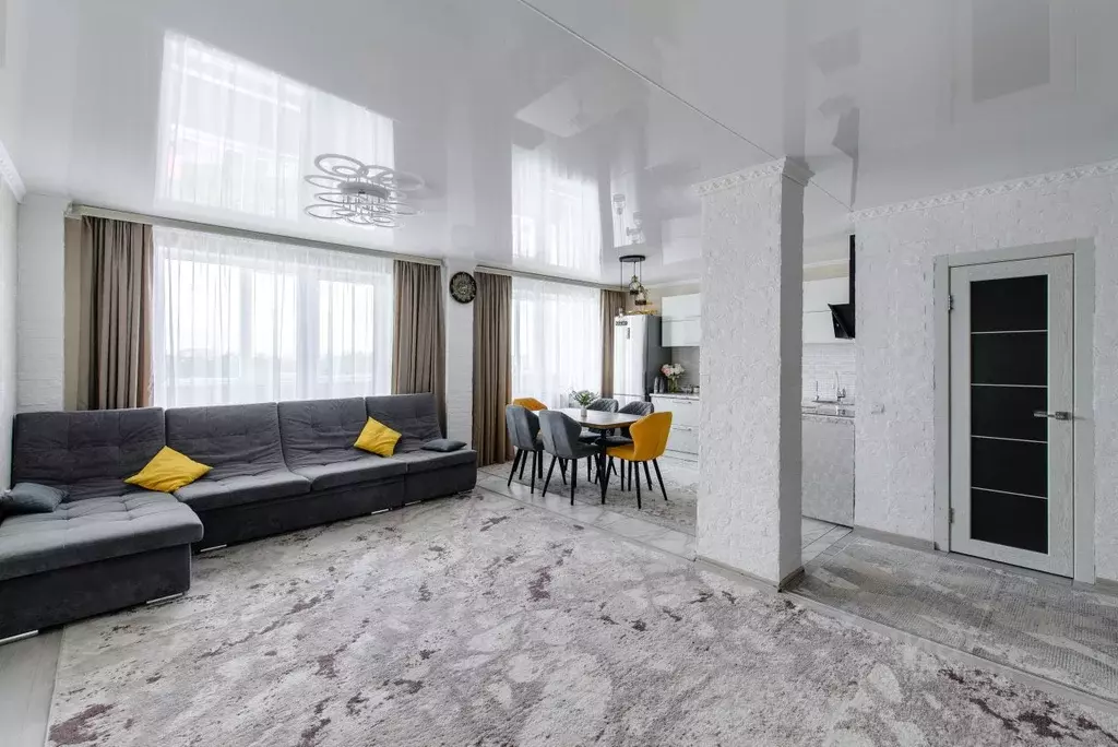 3-к кв. Томская область, Томск ул. Сергея Вицмана, 37 (85.4 м) - Фото 1