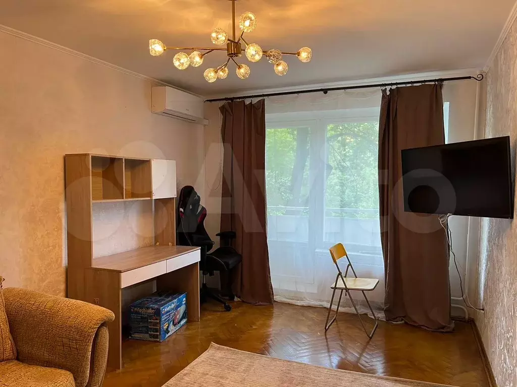 2-к. квартира, 48 м, 3/9 эт. - Фото 1