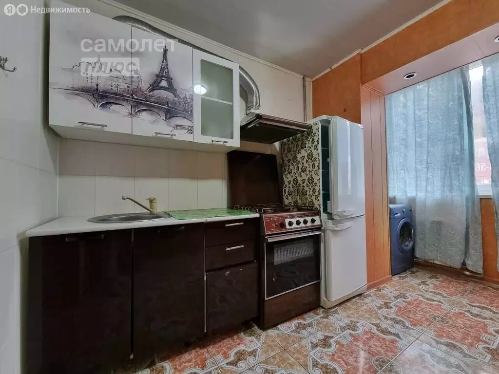 2-комнатная квартира: село Небуг, улица Газовиков, 3 (57.4 м) - Фото 0
