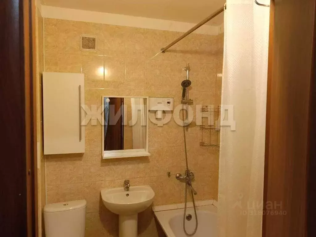 1-к кв. Новосибирская область, Новосибирск Кубовая ул., 92/1 (33.5 м) - Фото 0