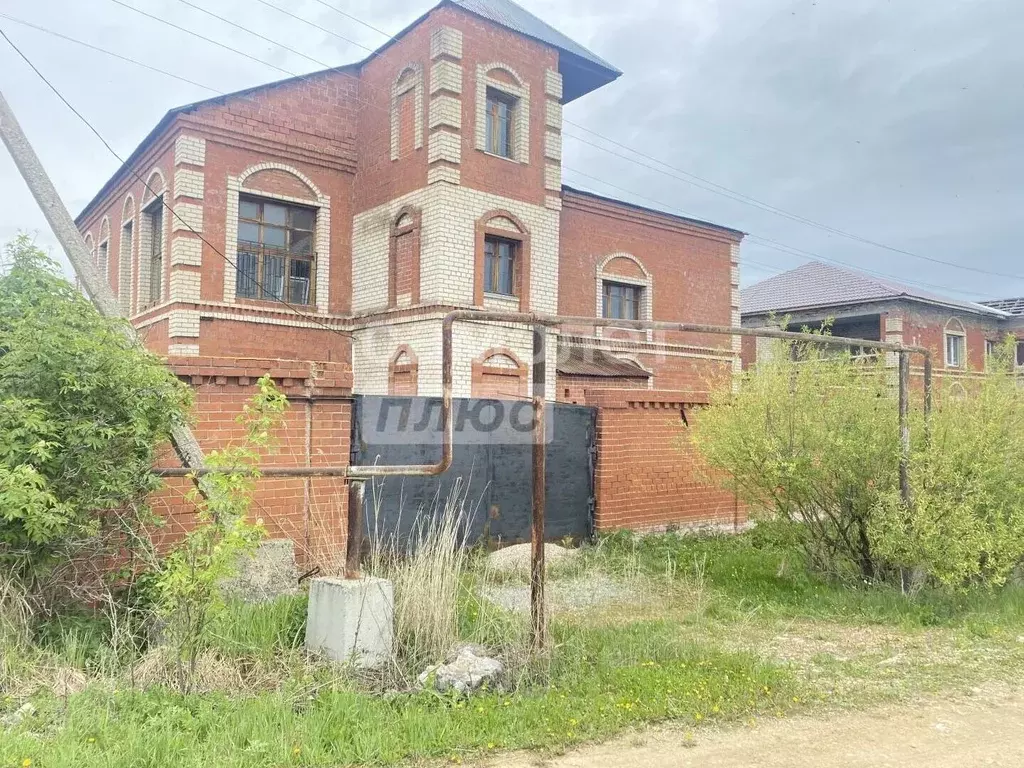 Коттедж в Челябинская область, Копейский городской округ, с. ... - Фото 1