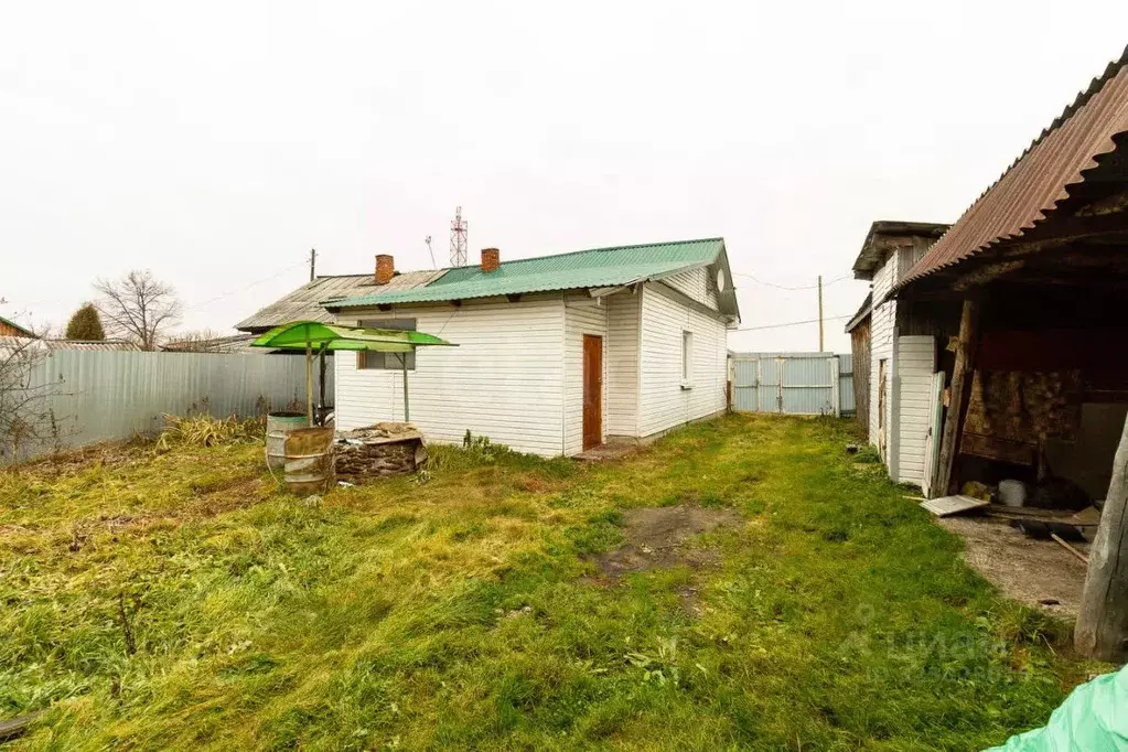 Дом в Свердловская область, Слободо-Туринский район, Усть-Ницинское ... - Фото 1