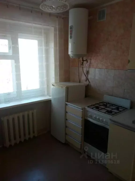 1-к кв. Саратовская область, Саратов ул. Имени В.М. Азина, 16 (35.0 м) - Фото 0