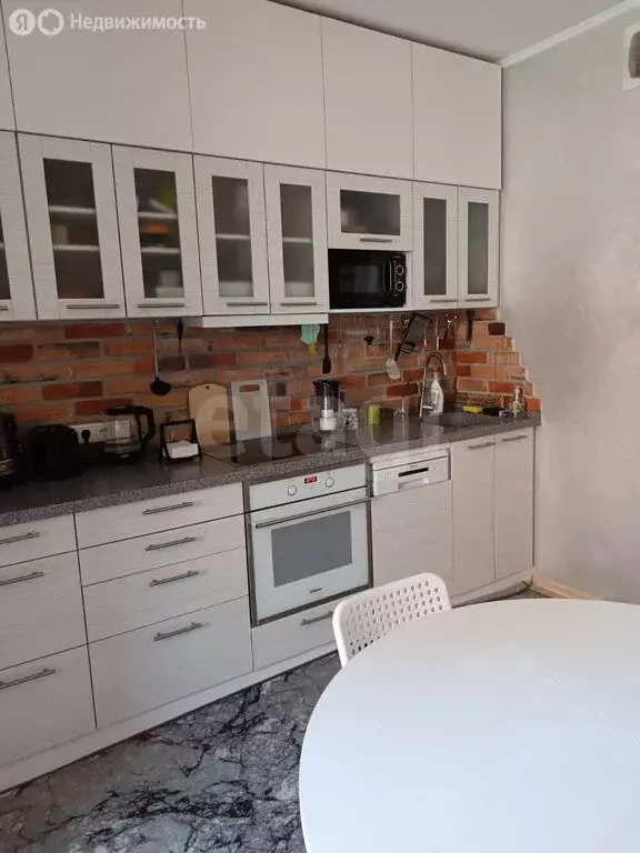 2-комнатная квартира: Мисайлово, Молодёжный бульвар, 2 (55 м) - Фото 1