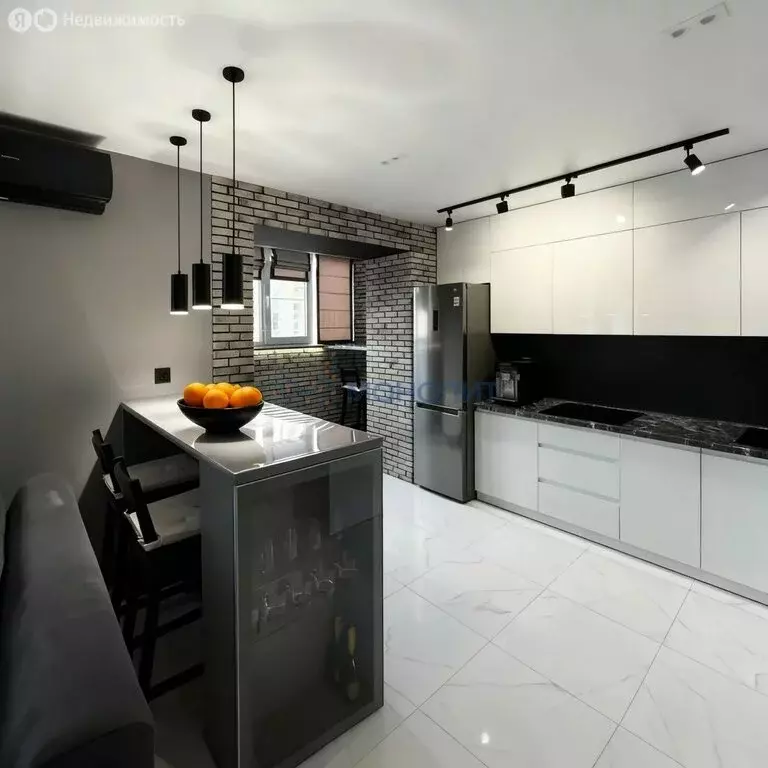 1-комнатная квартира: Чебоксары, Радужная улица, 10к2 (42 м) - Фото 1