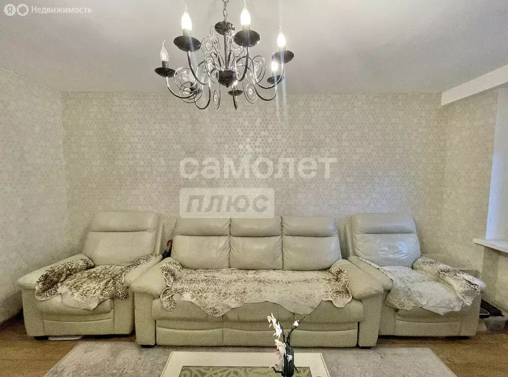 2-комнатная квартира: Махачкала, улица Лаптиева, 67А (50 м) - Фото 2