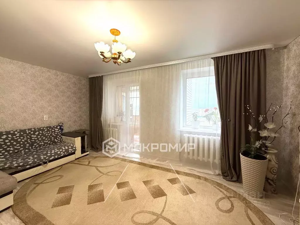 3-к кв. Брянская область, Брянск пер. Литвинова, 1 (69.2 м) - Фото 1