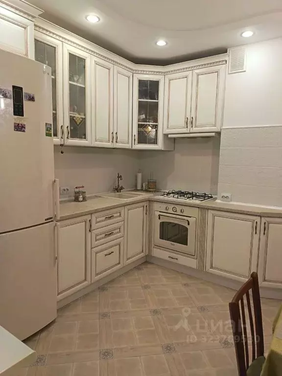 2-к кв. Курская область, Курск просп. Хрущева, 5 (53.9 м) - Фото 1