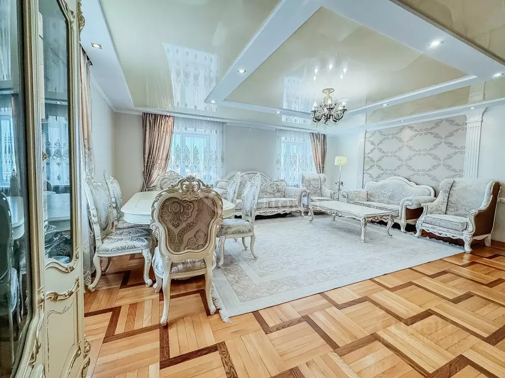 3-к кв. Волгоградская область, Волгоград Кубанская ул., 17 (98.4 м) - Фото 1