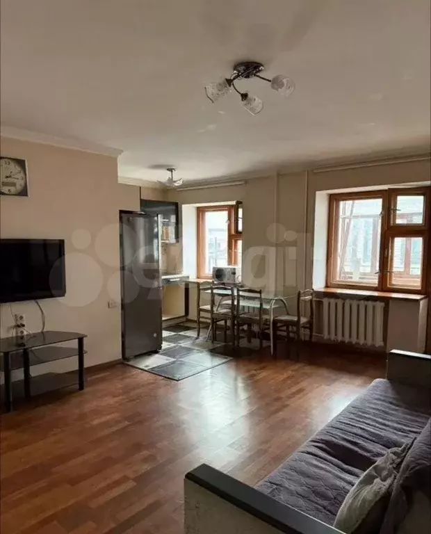 3-к. квартира, 57 м, 2/5 эт. - Фото 0