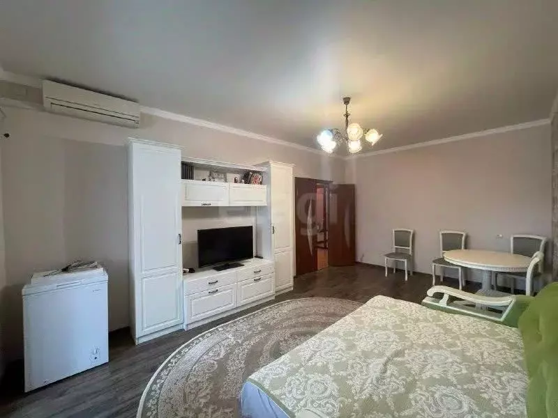 2-к кв. Астраханская область, Астрахань ул. Куликова, 73 (59.5 м) - Фото 2