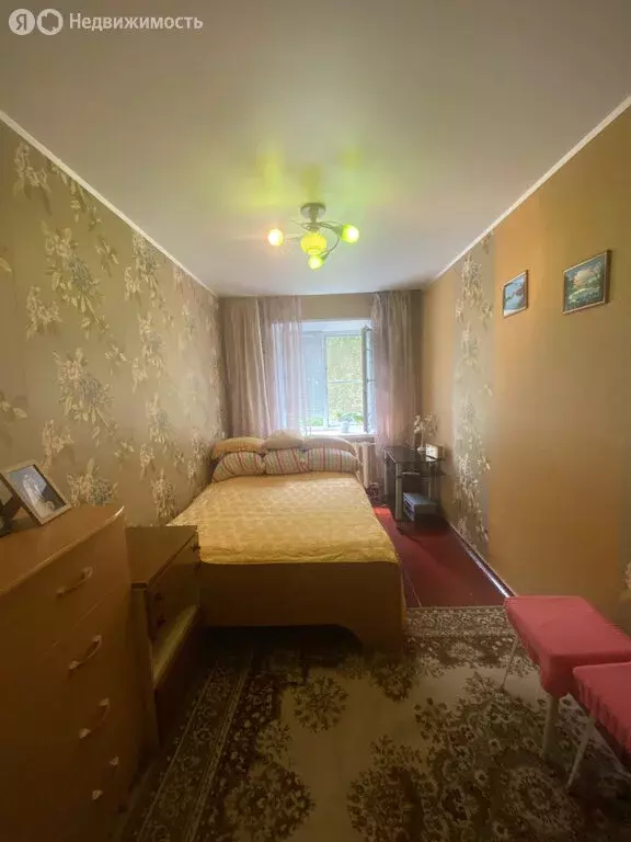 3-комнатная квартира: Еманжелинск, улица Энгельса, 16 (54.2 м) - Фото 2