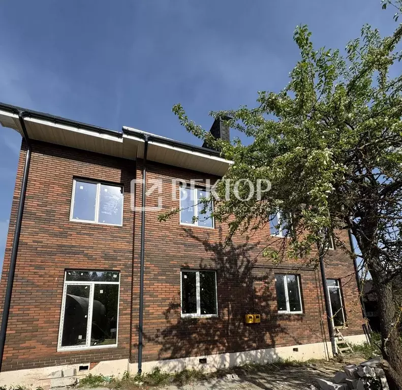 Таунхаус в Костромская область, Костромской район, Караваевское с/пос, ... - Фото 1