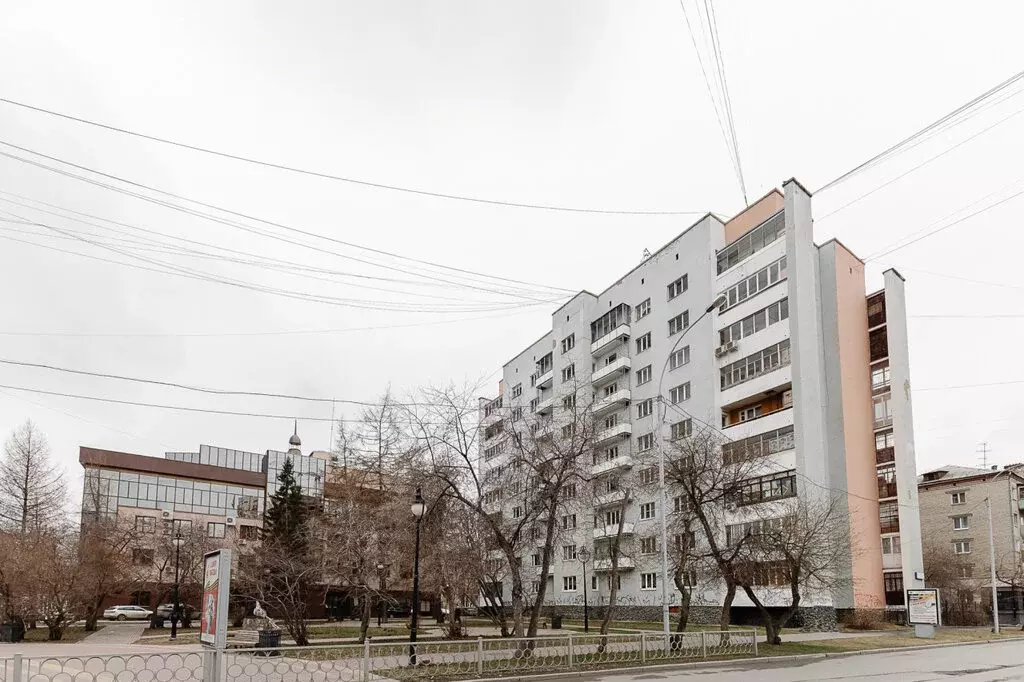 2-комнатная квартира: Екатеринбург, улица Антона Валека, 17 (67.4 м) - Фото 0