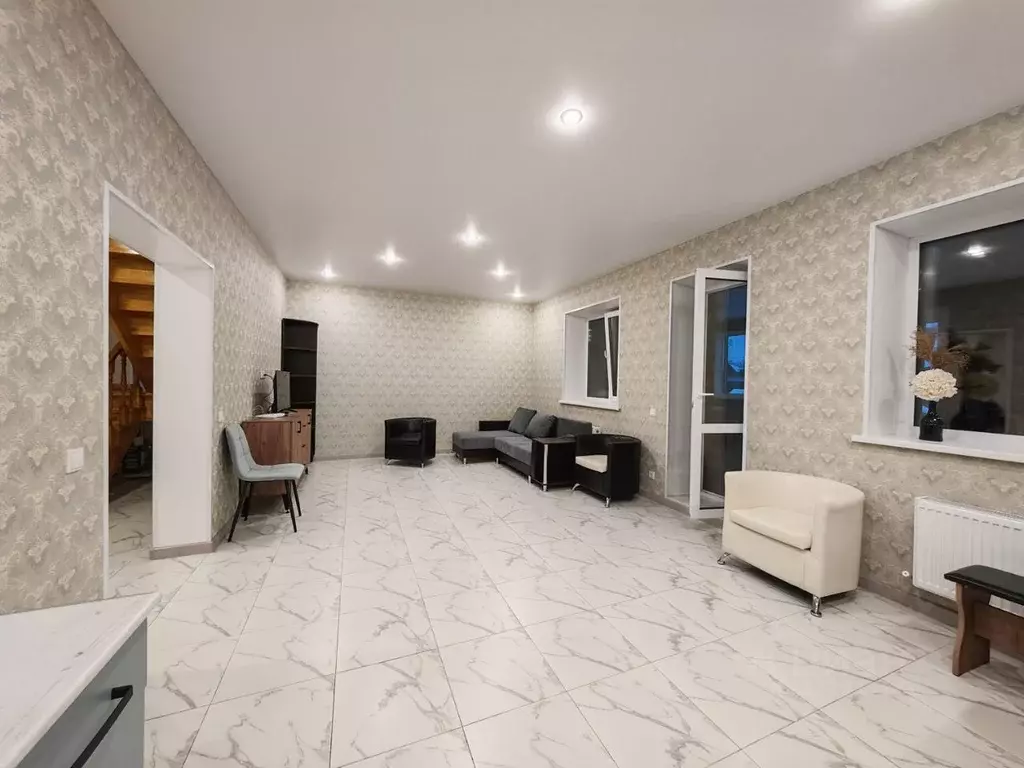 Дом в Башкортостан, Уфимский район, Таптыковский сельсовет, д. ... - Фото 1