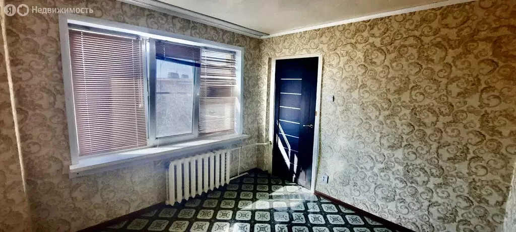 4-комнатная квартира: Астрахань, улица Бэра, 55 (59 м) - Фото 1