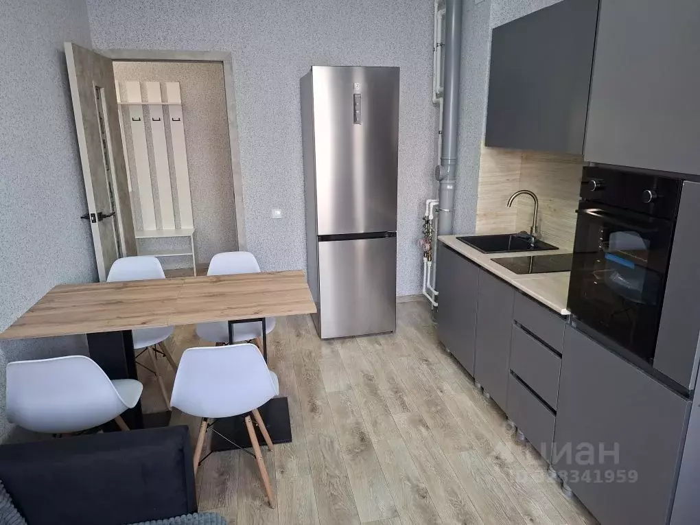 1-к кв. Омская область, Омск Заозерный мкр, ул. Сергея Тюленина, 4 ... - Фото 2