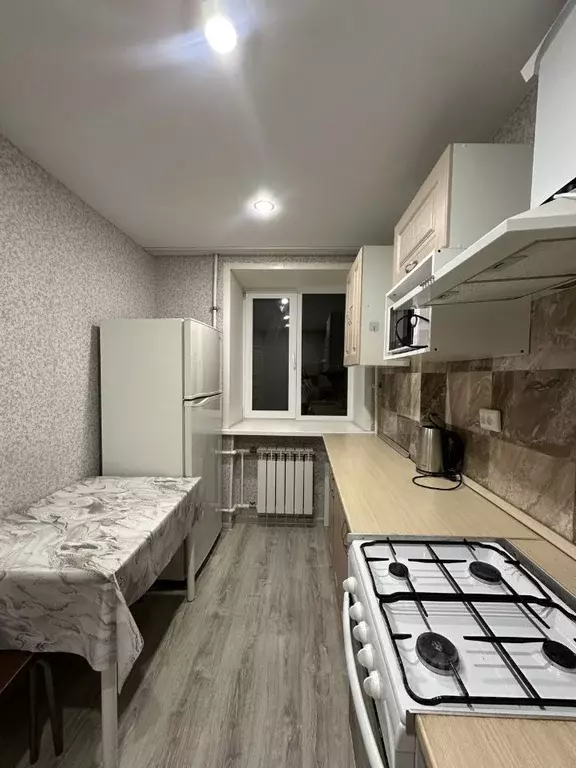 1-к кв. Татарстан, Казань ул. Серова, 35 (28.3 м) - Фото 1