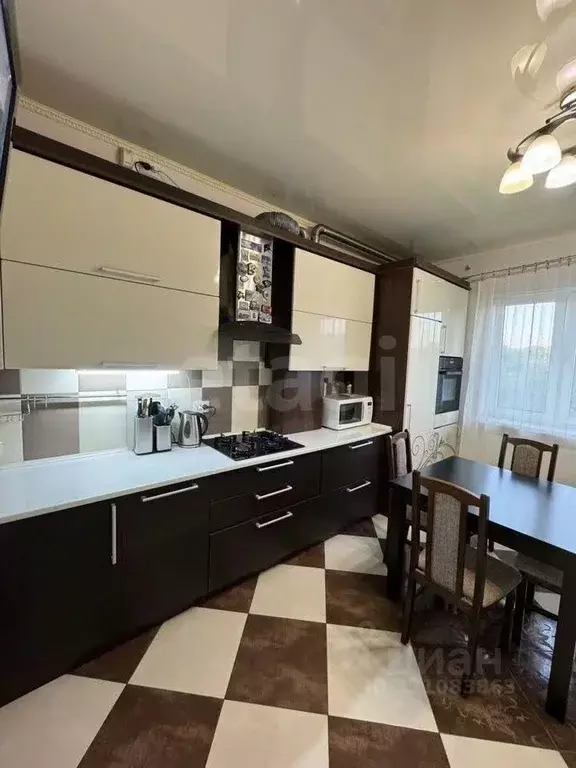 2-к кв. Калининградская область, Гурьевск Западный пер., 17А (56.8 м) - Фото 1