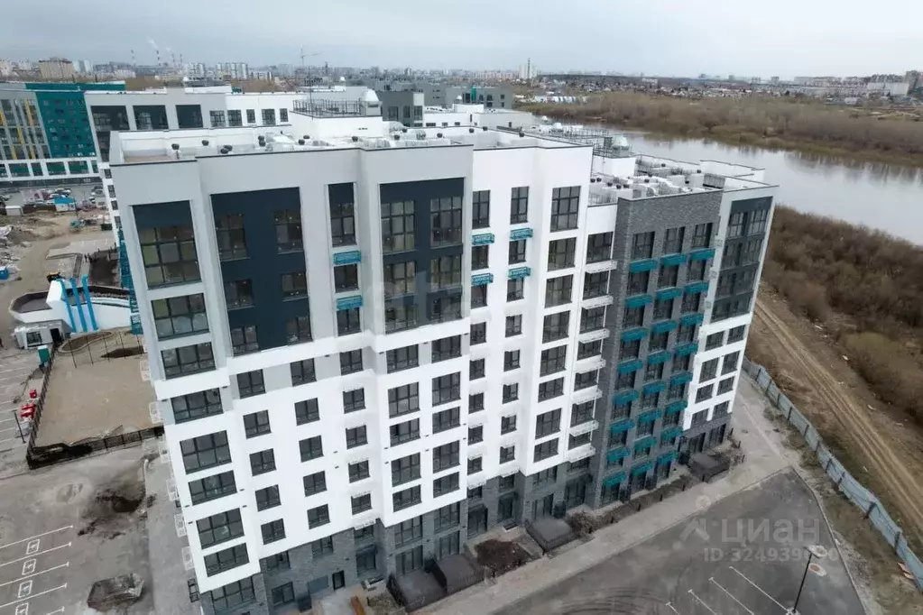 Гараж в Тюменская область, Тюмень ул. Павла Никольского, 10к1блок2 (13 ... - Фото 0