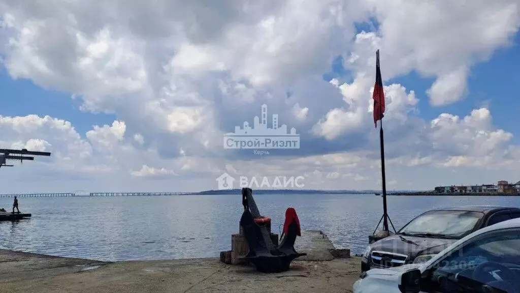 Гараж в Крым, Керчь ул. Веры Белик, 12 (80 м) - Фото 0