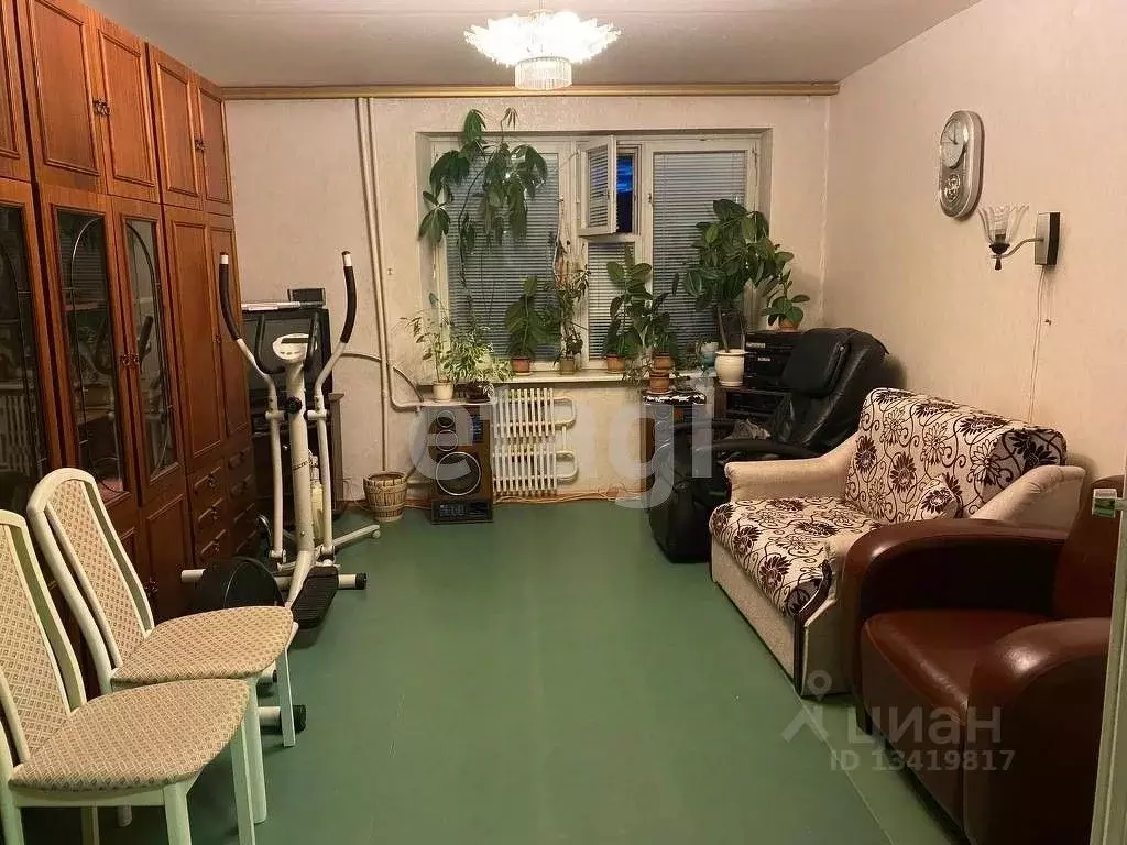 3-к кв. Брянская область, Брянск ул. Брянского Фронта, 4/1 (65.0 м) - Фото 1