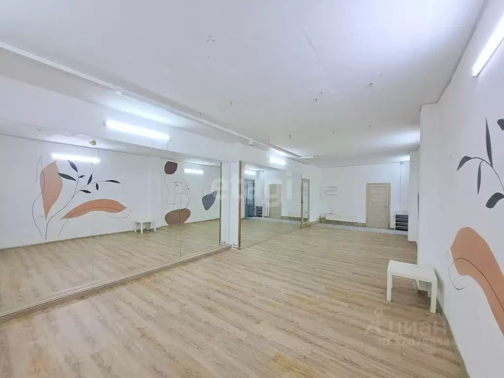 Помещение свободного назначения в Свердловская область, Сысерть Новый ... - Фото 1